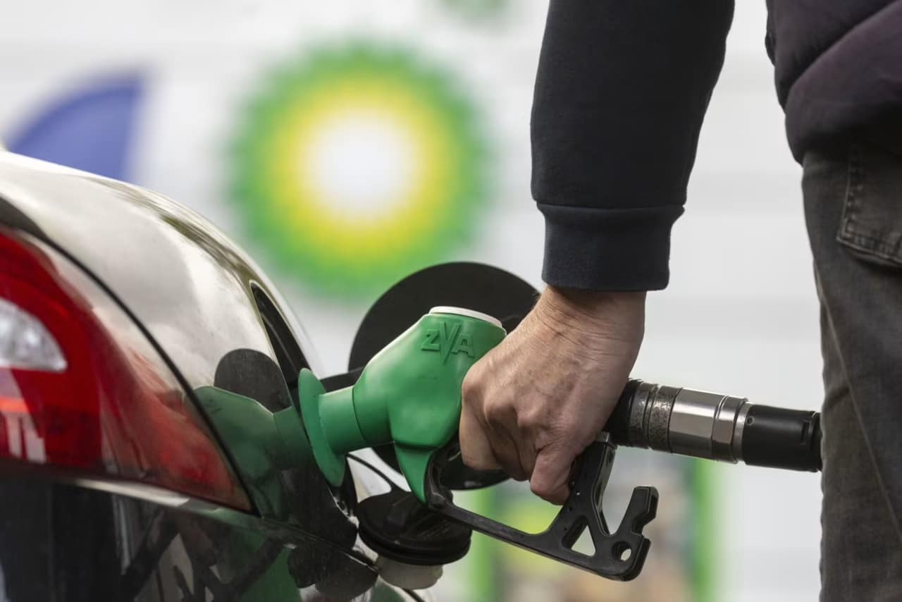 U.K. Inflation Jumps as Iran War Pushes Fuel Prices Higher