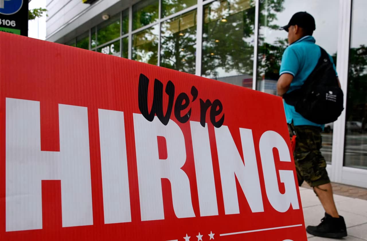ADP Says Private-Sector Hiring Stayed Strong Last Month