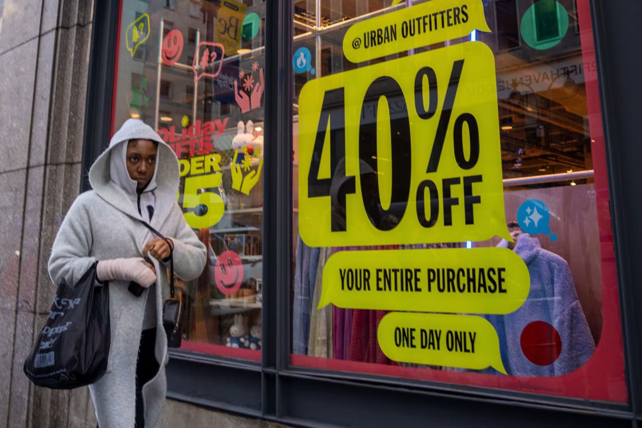 Retailers’ Sales Growth Cooled Last Month