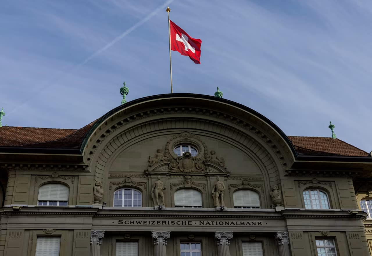 Swiss Inflation Holds Steady Ahead of SNB Meeting