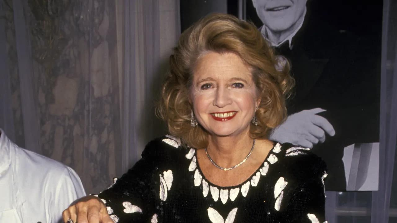 Remembering Longtime Vogue Beauty Editor Shirley Lord