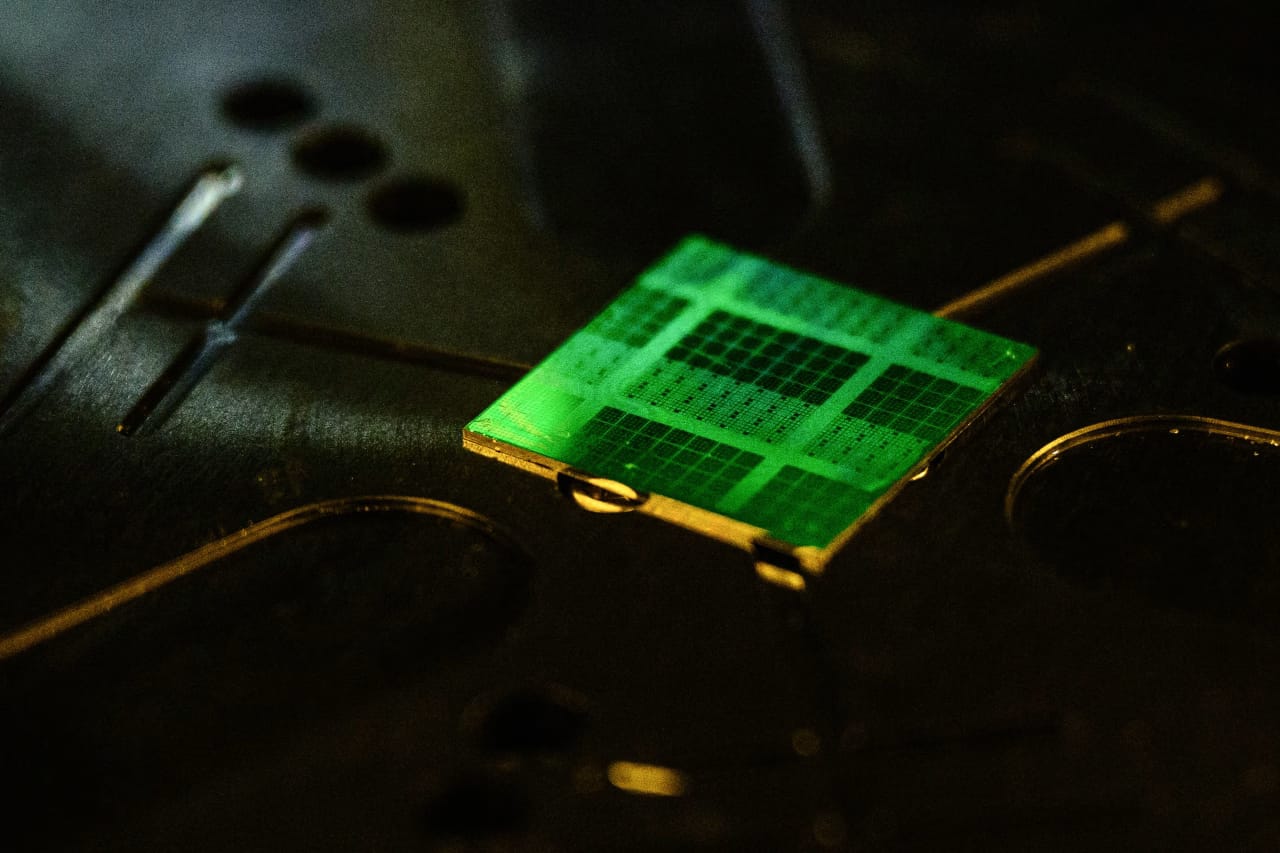 Chips, AI Keep South Korea’s Export Engine Firing on All Cylinders