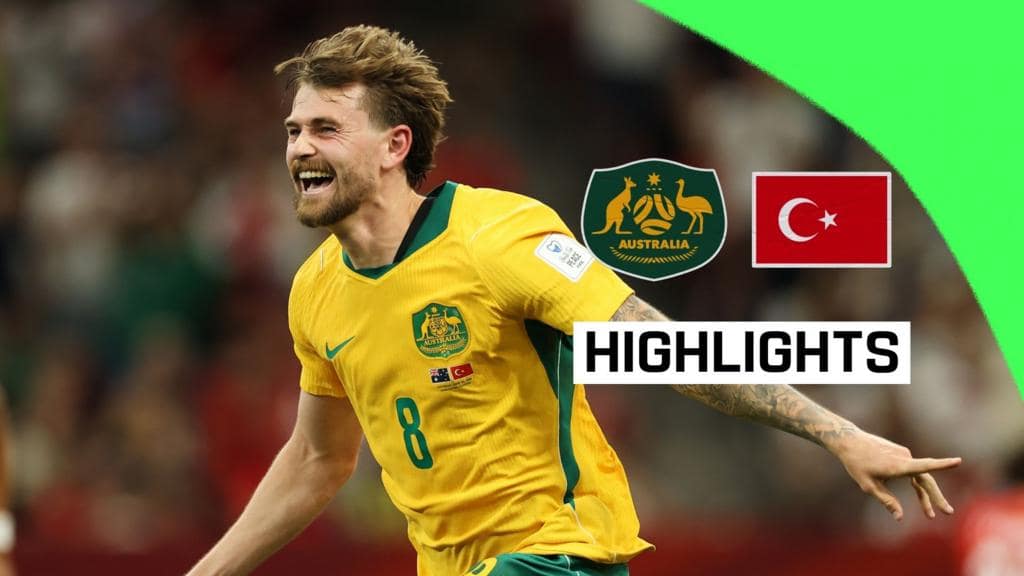 Clinical Australia upset Turkey in World Cup opener