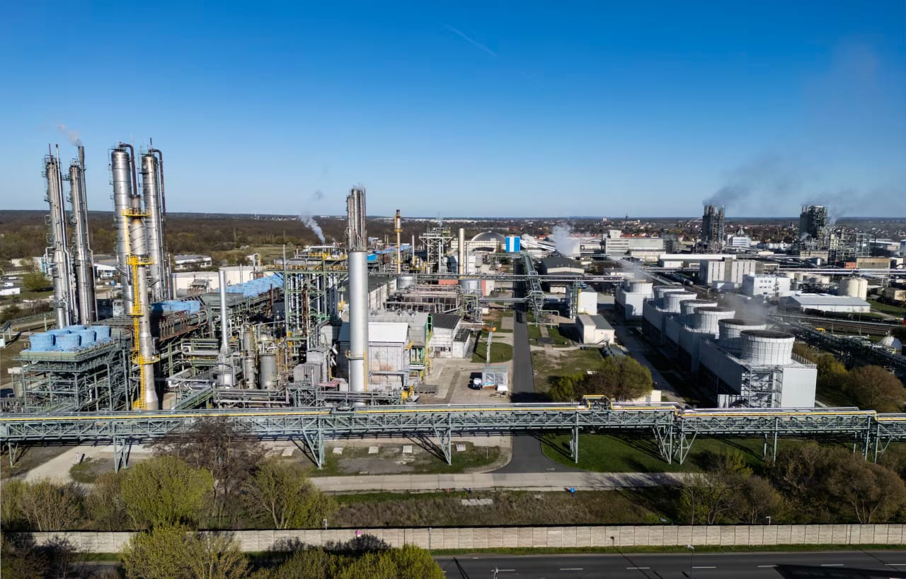 German Industry Slumped in March on Outbreak of Iran War