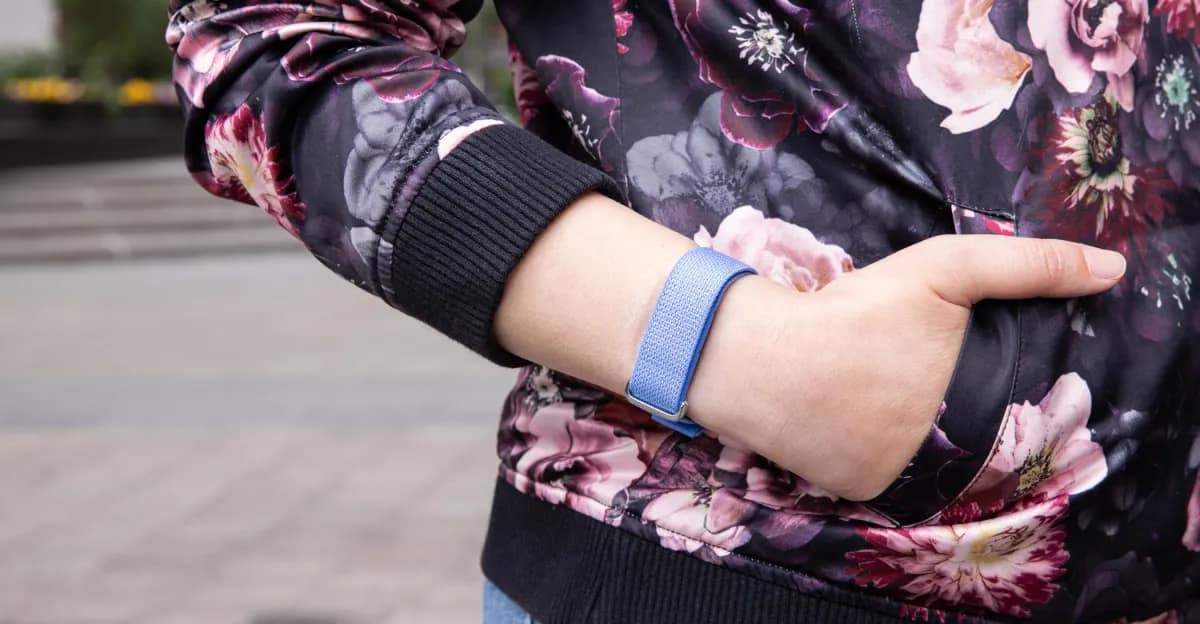 The Fitbit Air takes a smarter approach to the AI health dumpster fire