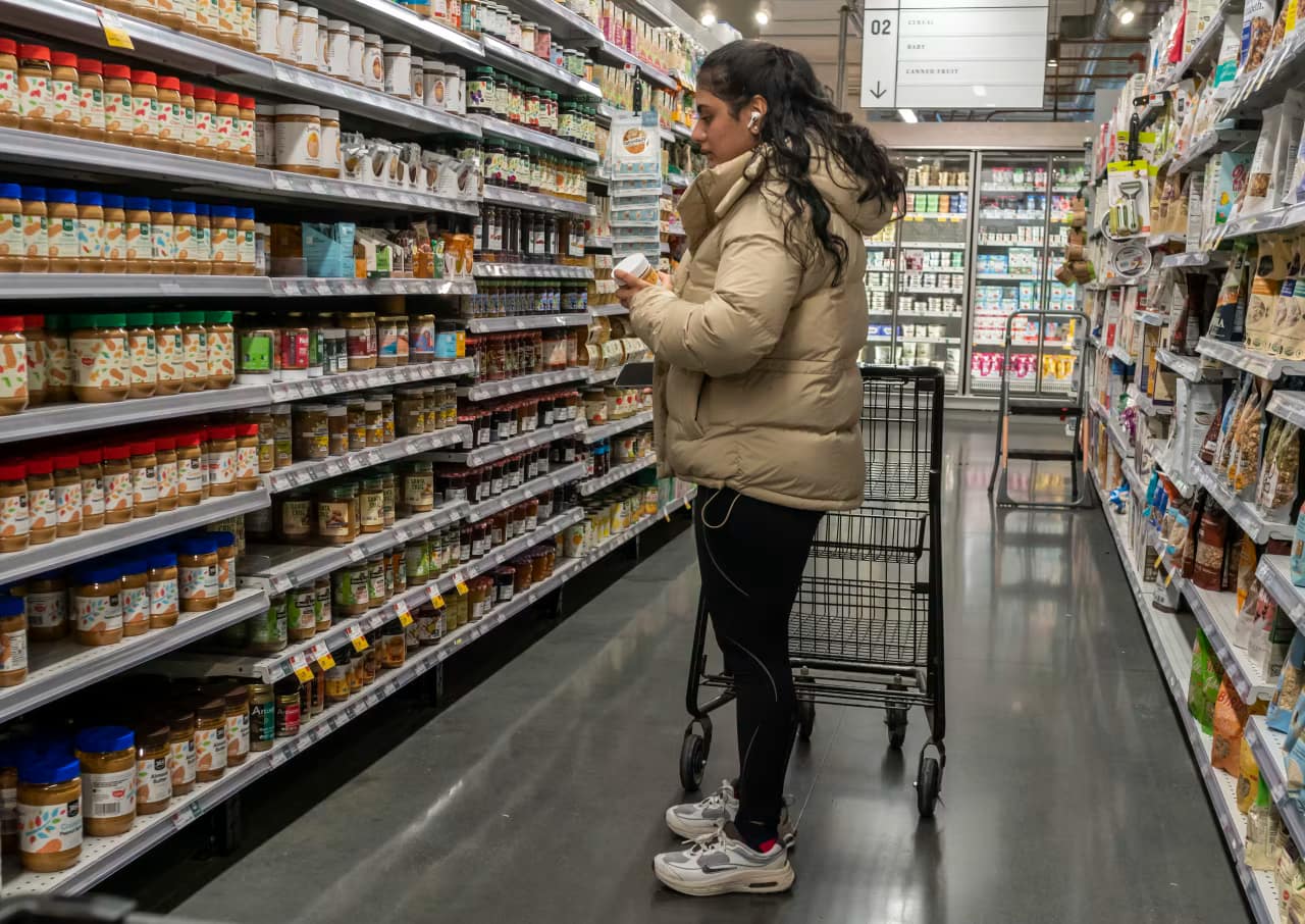 U.S. Consumer Sentiment Worsened in May