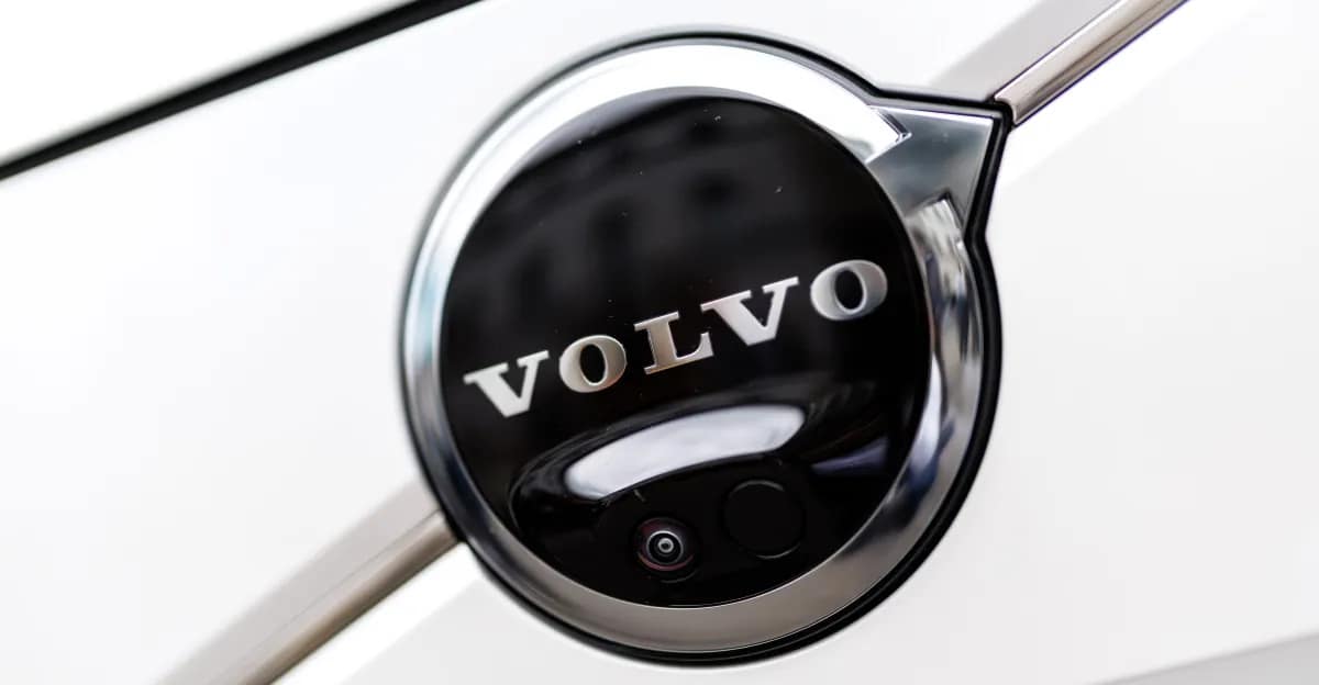 Volvo is trying to put its EV stumbles in the rearview