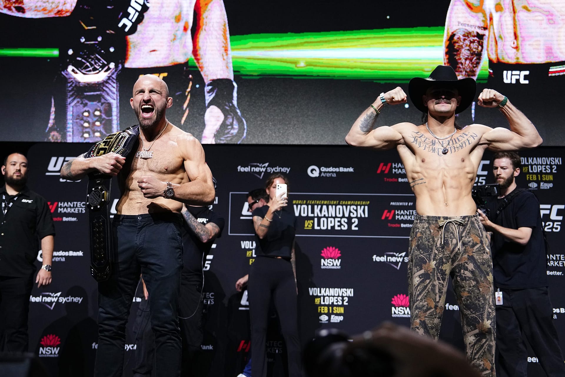 DraftKings Promo Code: Bet $5, Get $300 on Any UFC 325 Bout